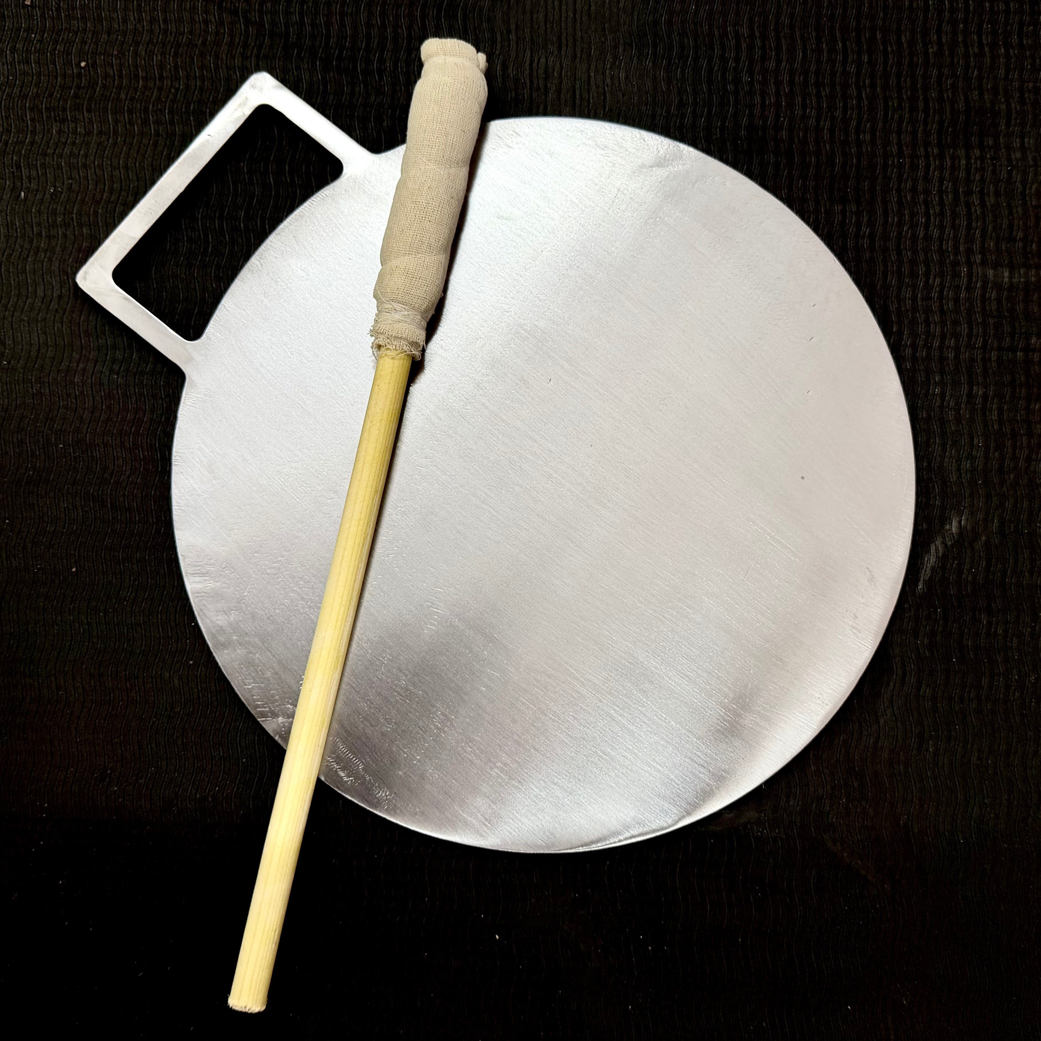 13 Inch Single Handle Fully Seasoned Pure Iron Dosa Tawa + (FREE)Magic Wand + Pack Of 5 Magic Wand Cloth